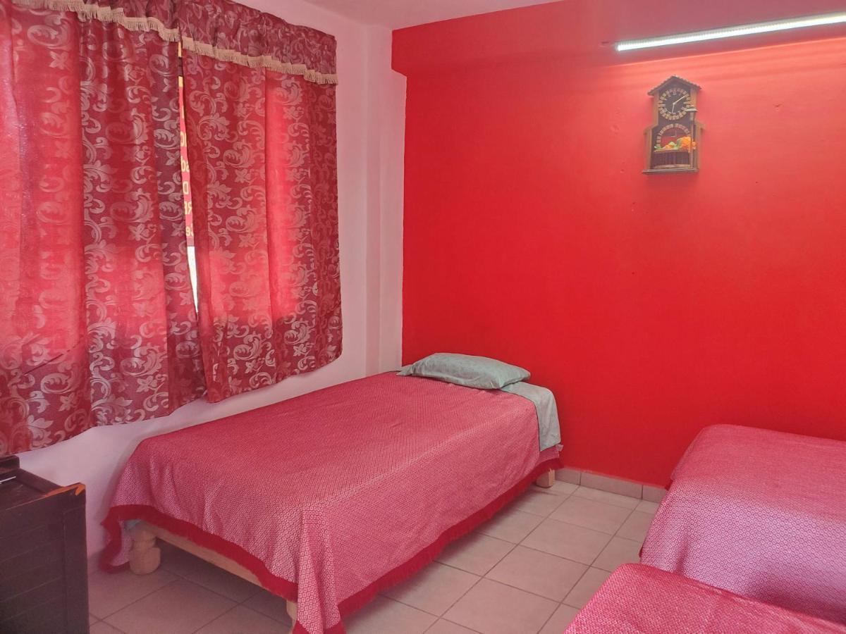 HOSTAL&HOTEL CON REGADERAS PEDRO ESCOBEDO (México) - desde 274 MXN | BOOKED